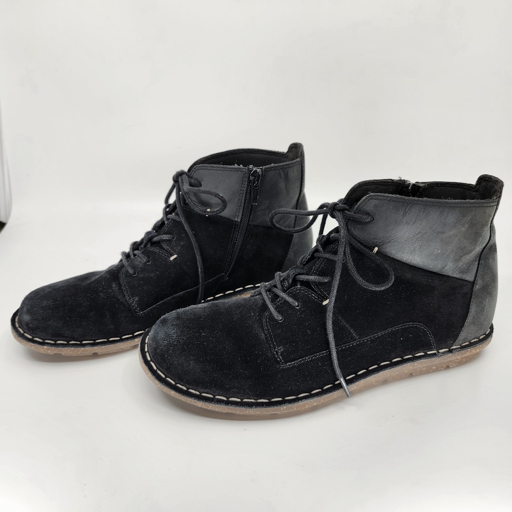 Clarks Black Suede Ankle Boots Leather Trim, Lace Front with Side Zip Size 7 1/2 - Picture 5 of 9